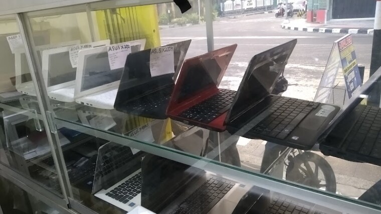 A2 Laptop (0) in Kota Blitar