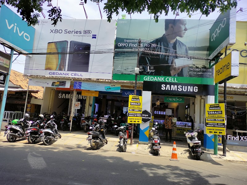 AUTHORIZED SERVIS CENTER XIOMI PROBOLINGGO (0) in Kota Pasuruan