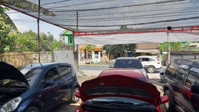 Bengkel mobil Arif jaya Motor (0) in Kota Blitar