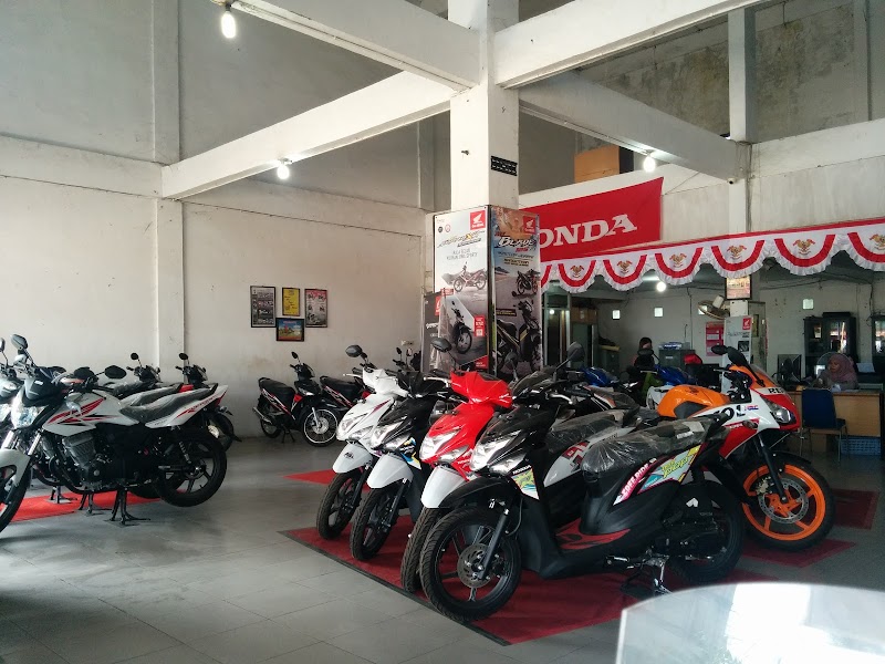 Dealer Motor Hondatama Mitra Cemerlang - Dumai (0) in Kota Dumai