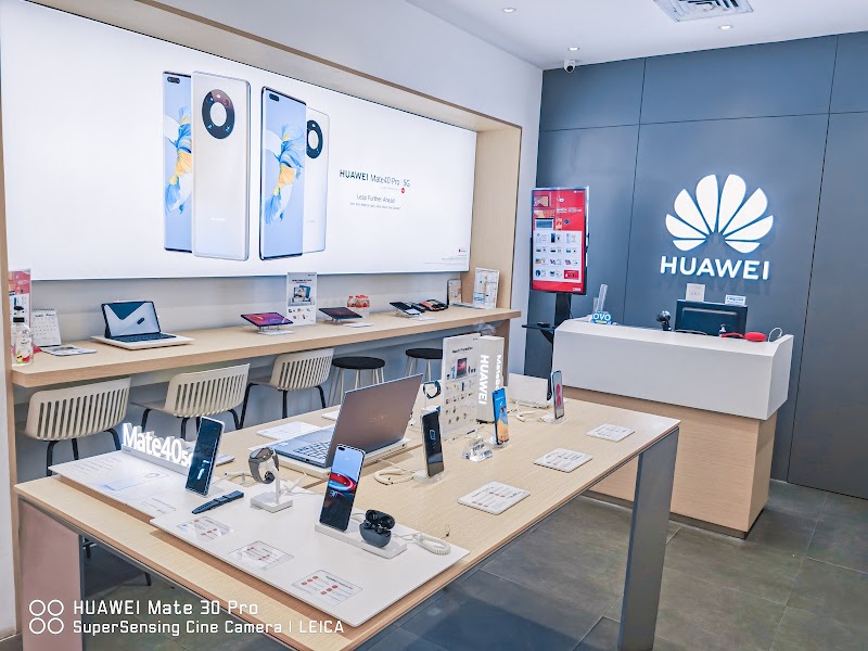 HUAWEI Authorized Experience Store Plasa Marina (0) in Kota Surabaya