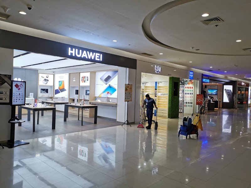 HUAWEI AUTHORIZED EXPERIENCE STORE SOLO (0) in Kota Surakarta