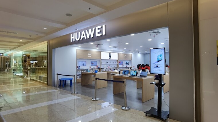 HUAWEI Authorized Service Center-HES Deli Park Medan (0) in Kota Medan