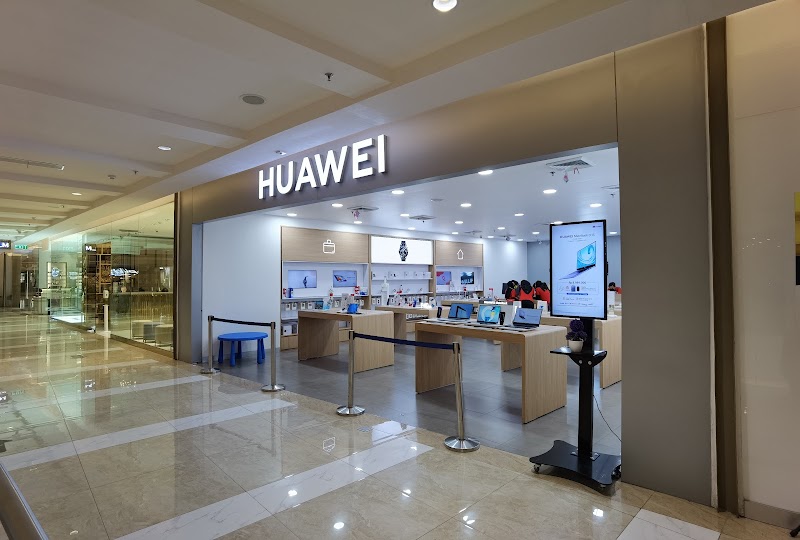 HUAWEI Authorized Service Center-HES Deli Park Medan (0) in Kota Medan