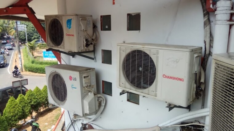 Jasa Service AC DAIKIN Pamulang (CV.Central Jaya Tehnik 3) (0) in Kota Tangerang Selatan