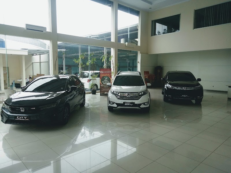 Mobil Honda Baru ( Promo Honda Brio ) (0) in Kota Tasikmalaya