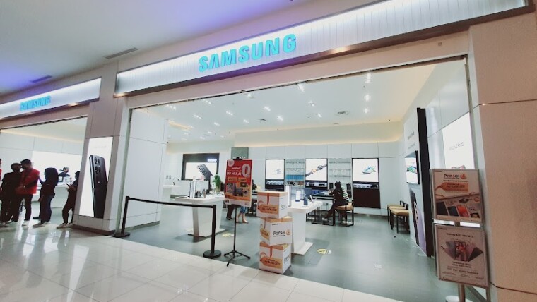 Samsung Experience Store - Cilegon City Center Mall (0) in Kota Cilegon