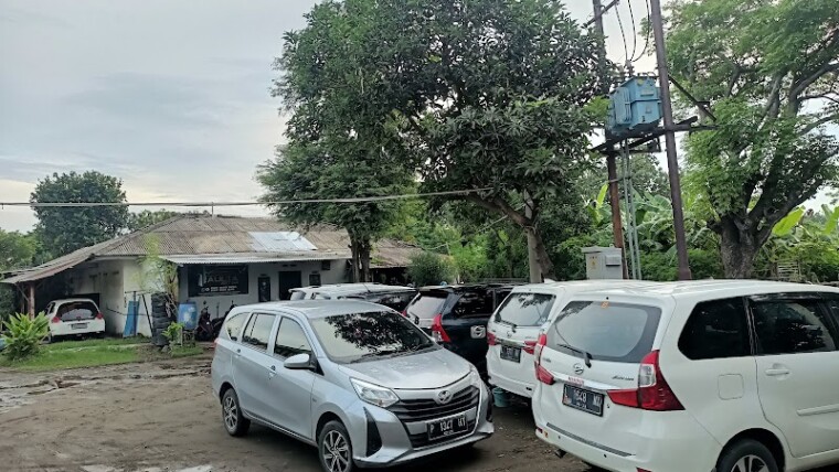 Aulia rentcar (0) in Kec. Kenjeran, Kota Surabaya