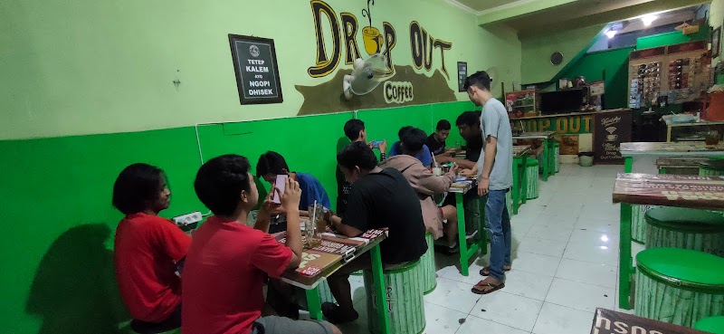 Drop Out Coffee (0) in Pabean Cantian, Kota Surabaya