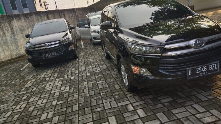 Dwi Rent Car Grogol (0) in Kec. Grogol Petamburan, Kota Jakarta Barat