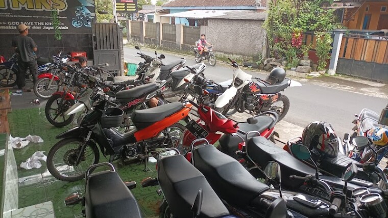 ERFE MOTOR /BASE CAMP 'YMKS' Yamaha Motor King Salatiga (0) in Kota Salatiga