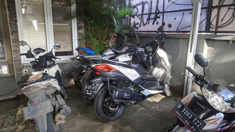 RIPLE Motorental & Tourings (0) in Kec. Kebayoran Lama, Kota Jakarta Selatan