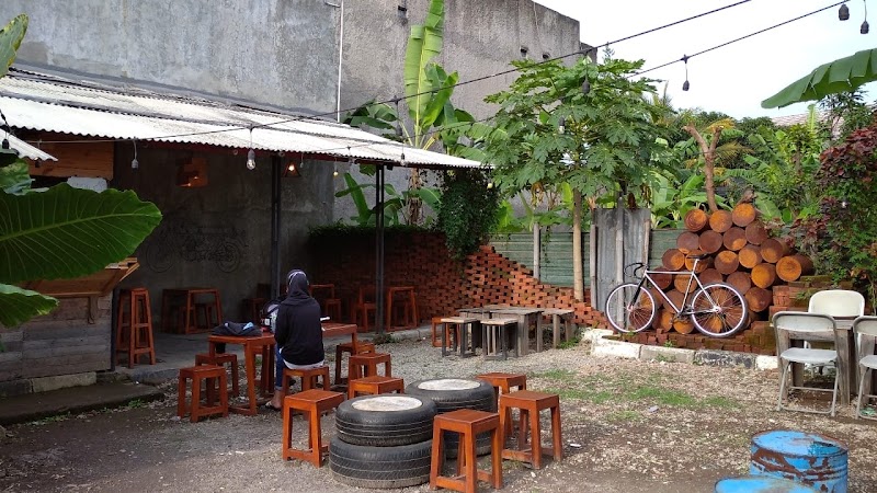 Spesies Coffee 2.0 (0) in Panyileukan, Kota Bandung