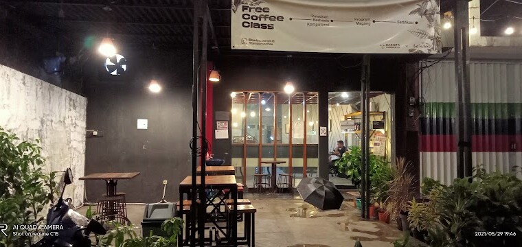 Two Much Coffee & Roastery (0) in Kec. Pasar Rebo, Kota Jakarta Timur