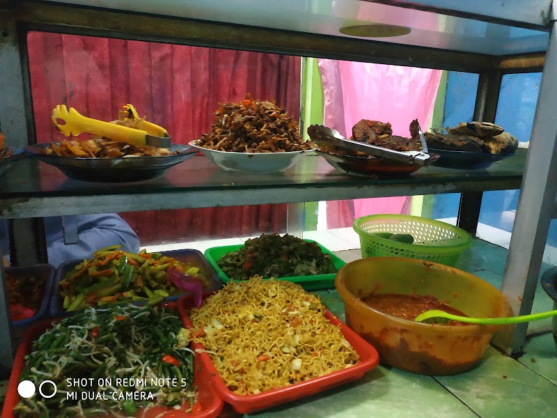 Warteg Barokah Pak Kumis (0) in Koja, Kota Jakarta Utara