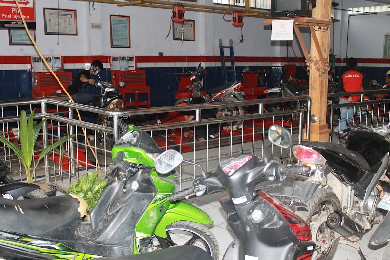 YAMAHA RICWIL MOTOR (0) in Kab. Toraja Utara