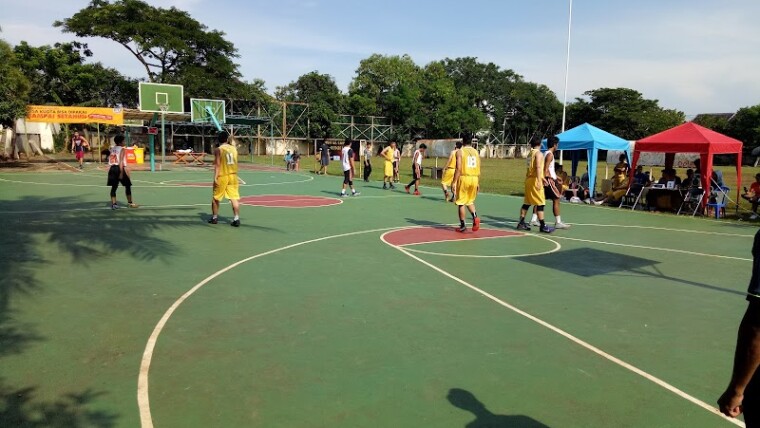 Lapangan Olahraga Deppen (0) in Pesanggrahan, Kota Jakarta Selatan