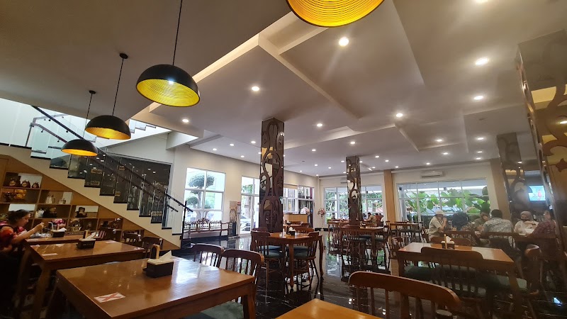 Oemah Resto Cempaka Putih (0) in Cempaka Putih, Kota Jakarta Pusat