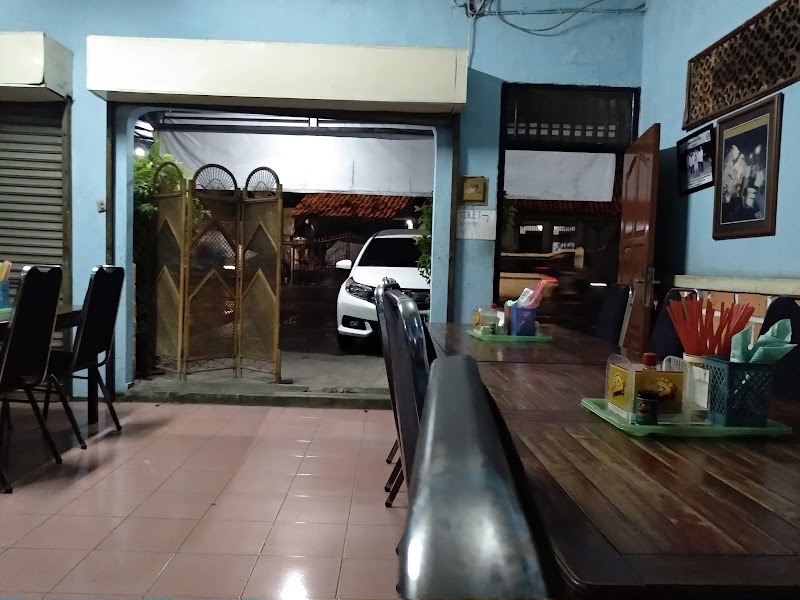 Rumah Makan BU MUR (0) in Pasar Rebo, Kota Jakarta Timur