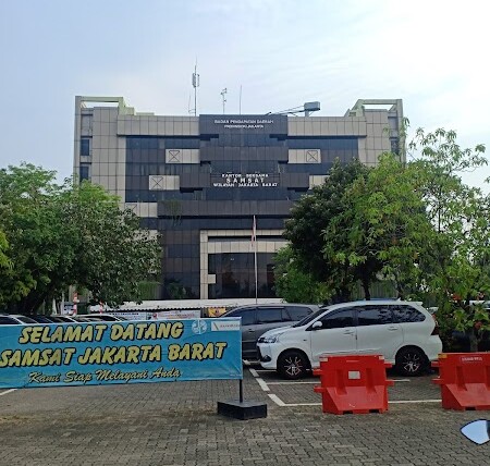 Gerai Samsat Blok M Square (1) in Pasar Rebo