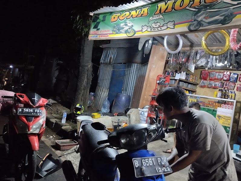 Tambal Ban dan Bengkel motor 24jam (0) in Kramat Jati